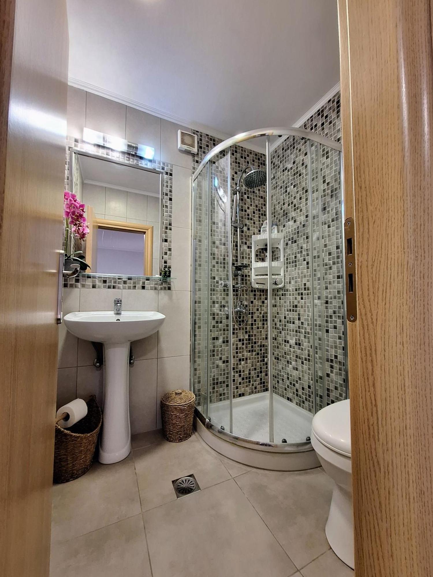 Meltemaki Apartment Mouzakion  ภายนอก รูปภาพ